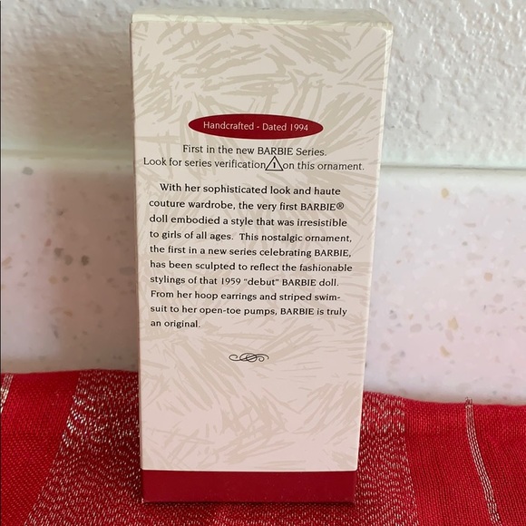 1994 Hallmark Barbie Collector’s Series Ornament - Picture 3 of 11